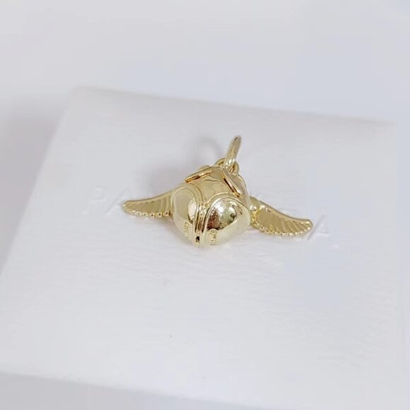 Pandora Harry Potter, Golden Snitch Pendant Gold Plated with box - Picture 6 of 9